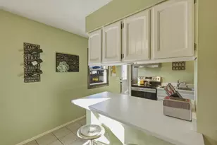 5704 Richmond Dr, Fitchburg, WI 53719 - Photo 11