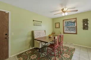 5704 Richmond Dr, Fitchburg, WI 53719 - Photo 15