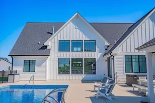 2231 Wooded Rdg Trl, Cottage Grove, WI 53527 - Photo 51