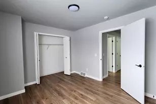 1325 Glacier Hill Dr, Madison, WI 53704 - Photo 19