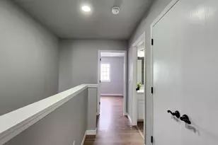 1325 Glacier Hill Dr, Madison, WI 53704 - Photo 17