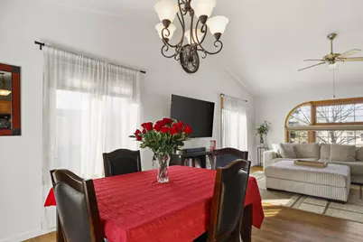 2045 Innsbrooke Drive, Sun Prairie, WI 53590 - Photo 11