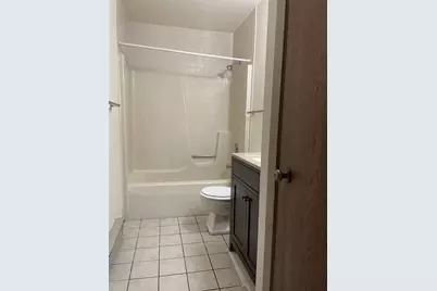 914 N Oak Street, Madison, WI 53704 - Photo 15