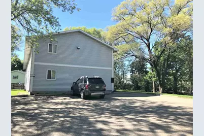 914 N Oak Street, Madison, WI 53704 - Photo 1