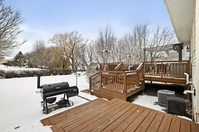550 N Heatherstone Drive, Sun Prairie, WI 53590 - Photo 33