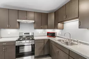 6178 S Cory Ave, Cudahy, WI 53110 - Photo 7