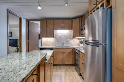 2051 Allen Boulevard #101, Middleton, WI 53562 - Photo 15