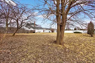 4028 E Rotamer Rd, Janesville, WI 53546 - Photo 43