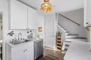 2330 Upham St, Madison, WI 53704 - Photo 11