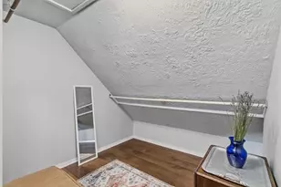 2330 Upham St, Madison, WI 53704 - Photo 25