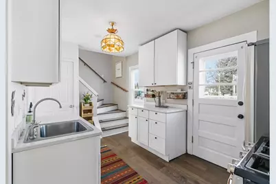 2330 Upham Street, Madison, WI 53704 - Photo 9