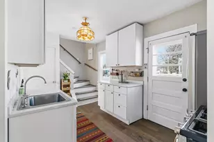 2330 Upham St, Madison, WI 53704 - Photo 9