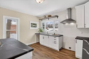 23 N 4th St, Janesville, WI 53536 - Photo 5