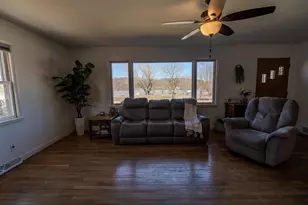 330 E Edgewater St, Cambria, WI 53923 - Photo 7