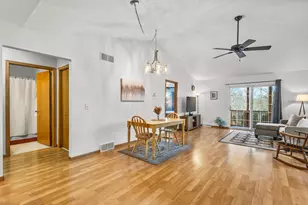 3218 Quincy Ave, Madison, WI 53704 - Photo 11