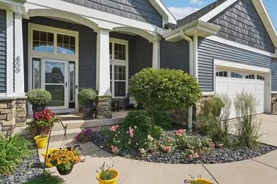 809 Maple Drive, Mount Horeb, WI 53572 - Photo 3