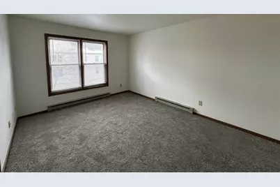 6734 Park Ridge Drive #D, Madison, WI 53719 - Photo 9