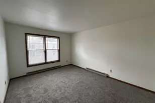 6734 Park Ridge Dr, Madison, WI 53719 - Photo 9