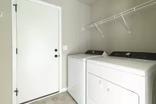 1085 Tundra Ave, Oregon, WI 53575 - Photo 7