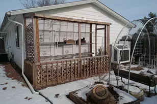 502 Arthur Dr, Clinton, WI 53525 - Photo 7