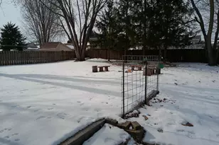 502 Arthur Dr, Clinton, WI 53525 - Photo 5