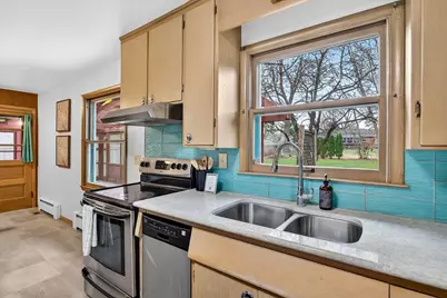 6825 Maywood Avenue, Middleton, WI 53562 - Photo 11