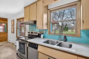 6825 Maywood Ave, Middleton, WI 53562 - Photo 11