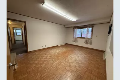 705 S Buchanan Street, Prairie Du Chien, WI 53821 - Photo 9