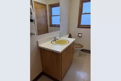 800 E Taylor Street, Prairie Du Chien, WI 53821 - Photo 17