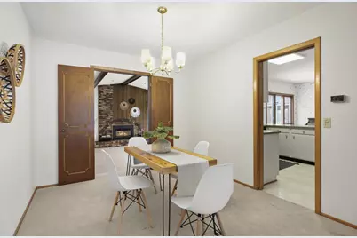 2217 Westbrook Lane, Madison, WI 53711 - Photo 9