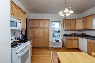 1332 Dayton St, Madison, WI 53703 - Photo 7