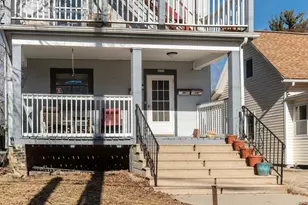 1332 E Dayton St, Madison, WI 53703 - Photo 3