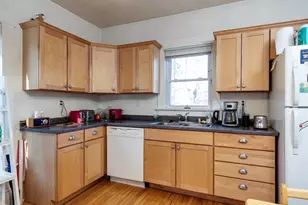 1332 E Dayton St, Madison, WI 53703 - Photo 9