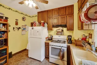 114 S Academy Street, Janesville, WI 53548 - Photo 9