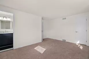 7005 Farmington Way, Madison, WI 53717 - Photo 35