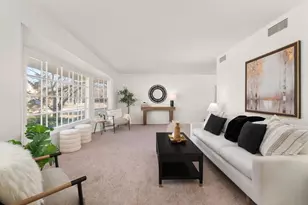 7005 Farmington Way, Madison, WI 53717 - Photo 11