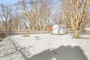 231 Center St, Sharon, WI 53585 - Photo 35