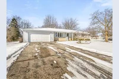 231 Center Street, Sharon, WI 53585 - Photo 3