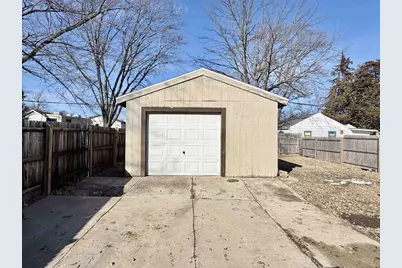 1927 Lenox Avenue, Beloit, WI 53511 - Photo 23