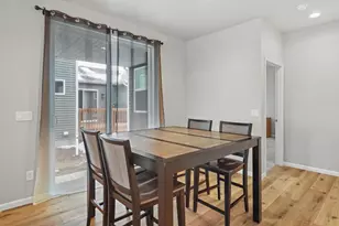 678 Hillcrest Dr, Waunakee, WI 53597 - Photo 3