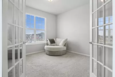 678 Hillcrest Drive, Waunakee, WI 53597 - Photo 5