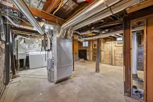 2926 Milwaukee St, Madison, WI 53704 - Photo 31