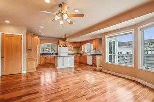 513 Polk St, Sauk City, WI 53583 - Photo 9