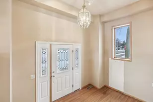 513 Polk St, Sauk City, WI 53583 - Photo 3