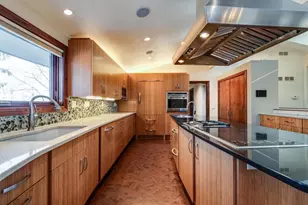 2829 Sylvan Ave, Madison, WI 53705 - Photo 9