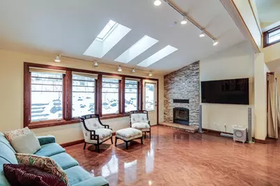 2829 Sylvan Avenue, Madison, WI 53705 - Photo 3