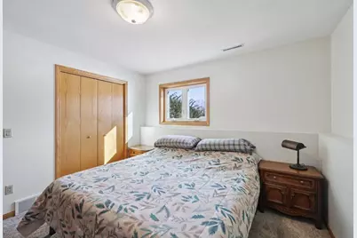 888 N Thompson Road, Sun Prairie, WI 53590 - Photo 41