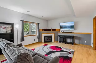 419 Sherbrooke Dr, Sun Prairie, WI 53590 - Photo 25