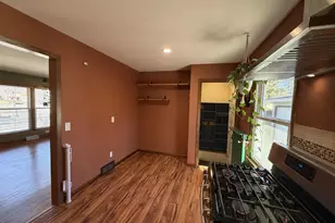 609 Constitution Ln, Madison, WI 53711 - Photo 9