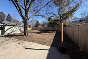 609 Constitution Ln, Madison, WI 53711 - Photo 23